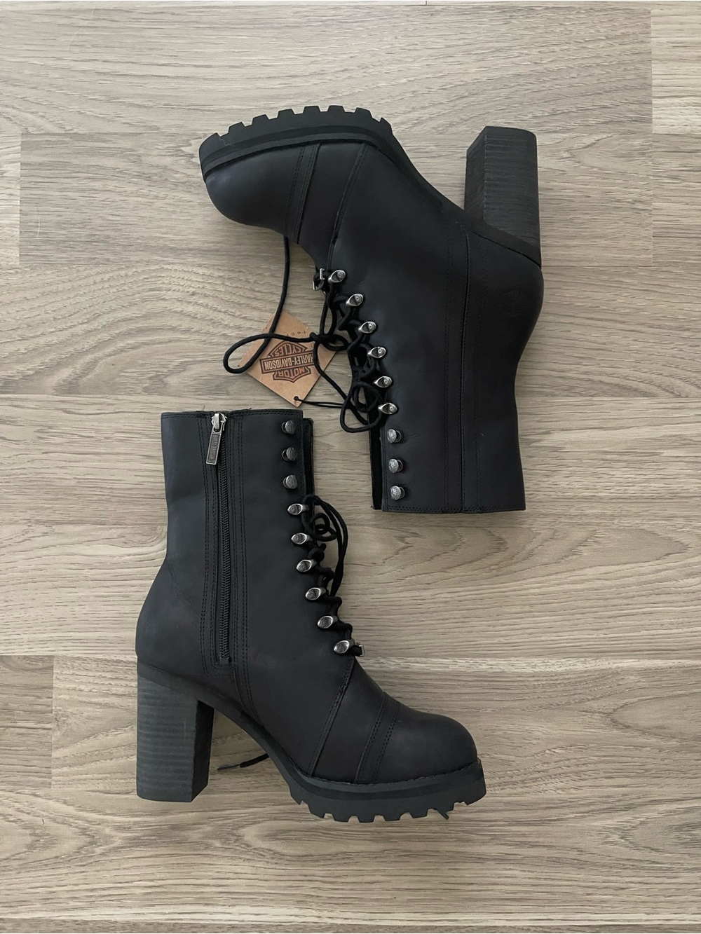 Harley-Davidson Seneca 7" Lace-up Motorcycle Boots Chunky Heel - Women's 8.5